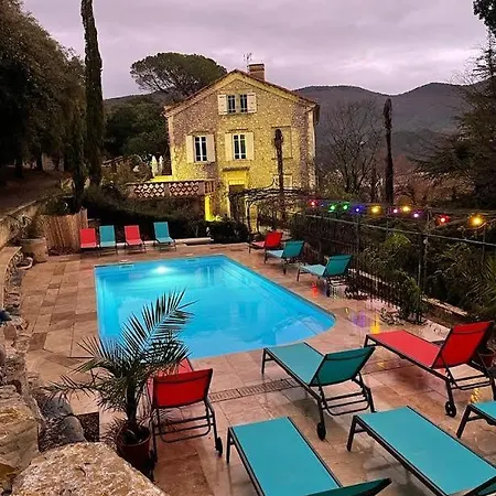 Frühstückspension Petite -nice - Spa-jacuzzi - Massage- Sauna - 4 Saisons - Piscine Chauffee Toute L'annee - Pool View- Heated Pool 800m Centre Nyons